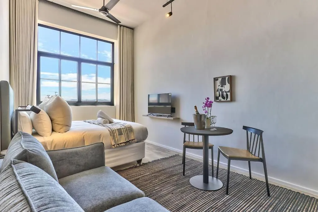 Apartment Ferienwohnung Trendy, Urban Living At The Harri W/ Views & Wifi Kapstadt