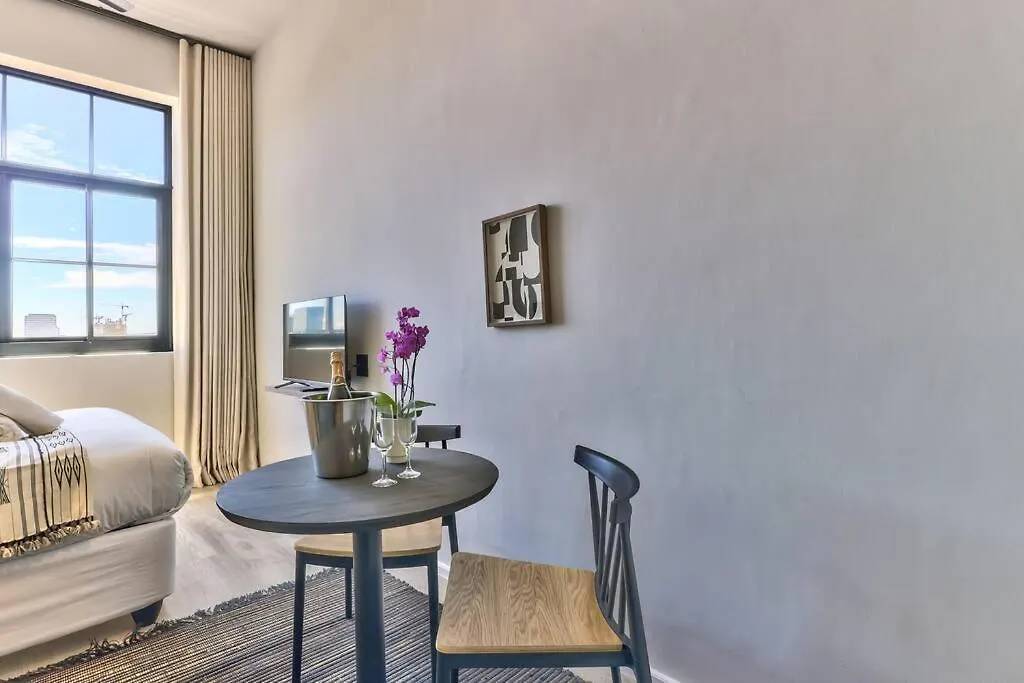 Ferienwohnung Trendy, Urban Living At The Harri W/ Views & Wifi Kapstadt Apartment